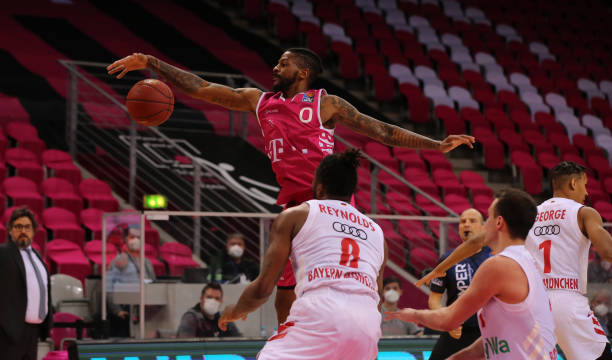 随着足球科 随着足球科